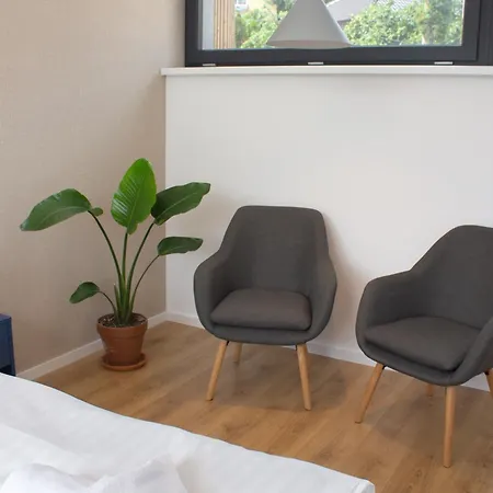 Hotel Gardinn Serviced 4*